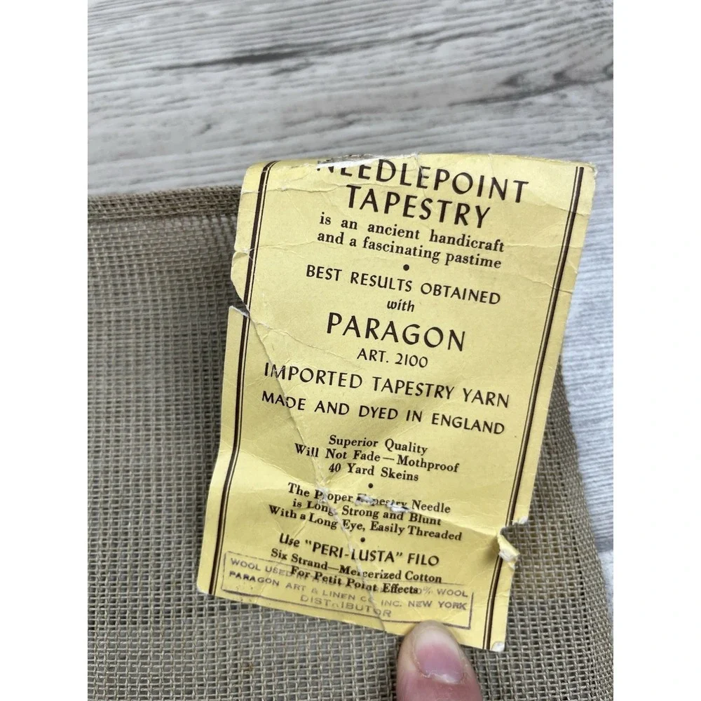 Paragon Needlepoint Tapestry Finished Floral Piece Art. 2100 B 6008 Embroidery